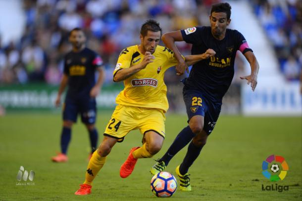 El interior derecho Jorge Miramon (24) salio en el once inicial y tuvo una actuacion destacada. (Foto: LaLiga)