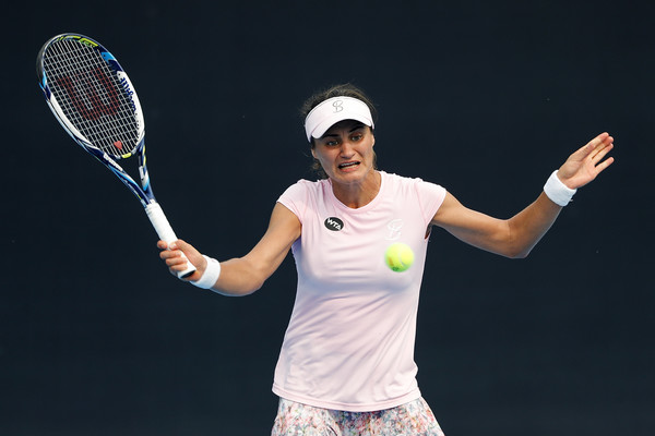 Monica Niculescu at the 2016 China Open. Photo: Lintao Zhang/Getty Images 
