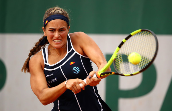 Monica Puig hits a backhand during her third round match against Madison Keys at the 2016 French Open. | Photo: Clive Brunskill/Getty Images Europe