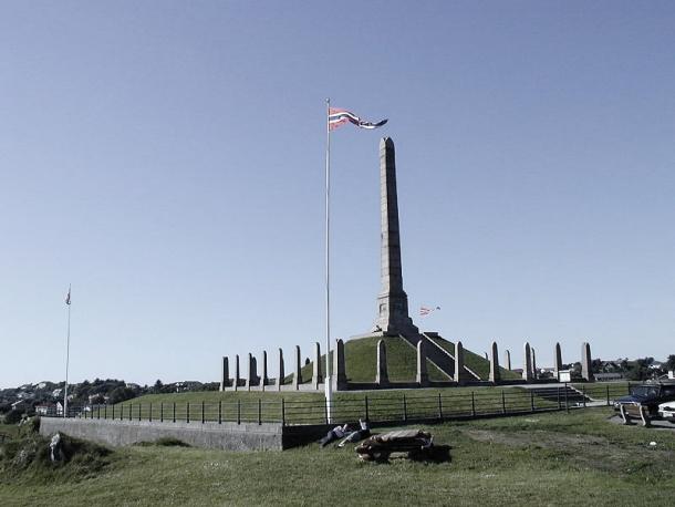 Monumento en Noruega en honor a la figura de Harald I. Fuente: Wikicomons