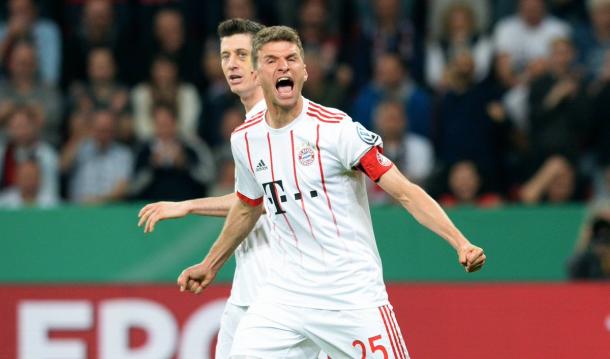 Müller foi o grande destaque do jogo, com um hat-trick (Foto: Reprodução/FC Bayern)