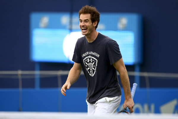 Andy Murray practices at the Queen's Club on Monday. Photo: Jordan Mansfield/Getty Images