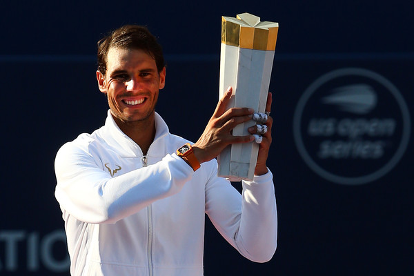 Nadal hoists the trophy in his last tournament in Toronto. Photo: Getty Images