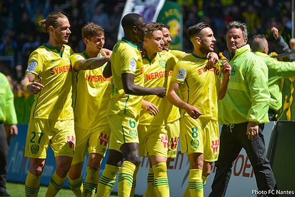 Los jugadores del Nantes celebrando el gol de la victoria (Foto: Nantes)