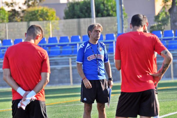 El entrenador Natxo González cuenta con 11 caras nuevas para enfrentar la primera temporada del CF Reus es Segunda Division A en su historia. (Foto: CF Reus)