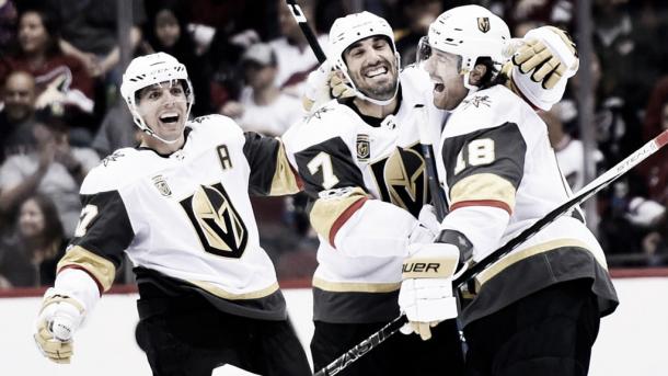 James Neal líder en goles de Golden Knights celebra un gol | Foto: NHL.com