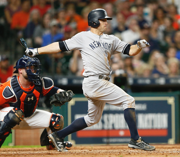 rett Gardner #11 of the New York Yankees singles in a run in the sixth inning against the Houston Astros. |June 29, 2017 - Source: Bob Levey/Getty Images North America|