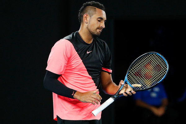 Nick Kyrgios was extremely frustrated with himself during the match | Photo: Michael Dodge/Getty Images AsiaPac