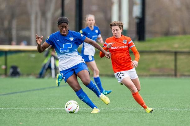 Ezurike came up against the very best in the NWSL, and will take this experience to Sweden. | Photo: Boston Breakers