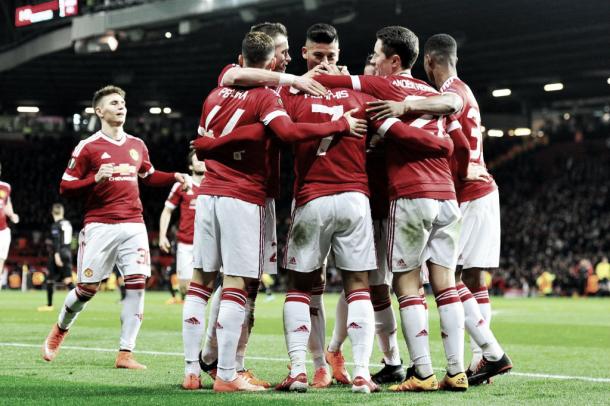 Manchester United celebrando un gol. Foto: mirror