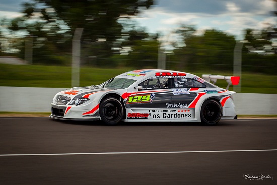 Vehículo con el que Olaz compitió en el 2015. Foto: Top Race