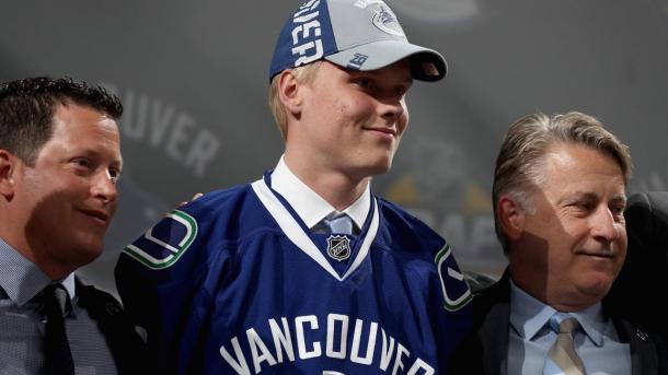 Olli Juolevi Vacouver Canucks Draft (Photo:NHL.com)