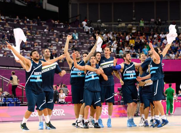 Argentina celebrates after beating Brazil during the Men's Basketball quarterfinal game in the London 2012 Olympic Games. Photo: Ronald Martinez/Getty Images Europe