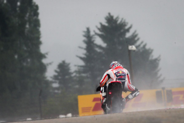 Dani Pedrosa kicking up spray at Sachsenring - www.motogp.com