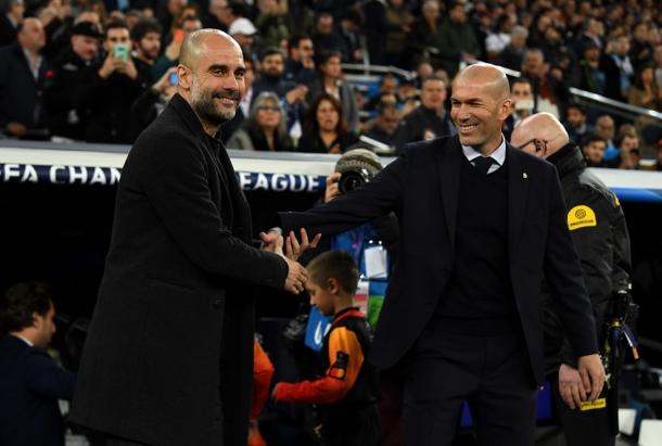 Pep Guardiola and Zidane greet each other before the start / Photo: UEFA