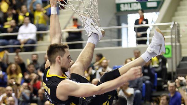 Mateusz Ponitka es un all-around player | Foto: ACB Photo