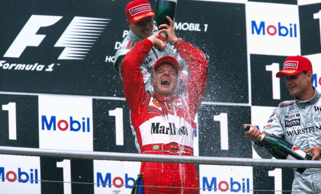 Rubens Barrichello celebrando - Foto: El Universal