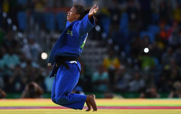 Rafaela Silva é ouro para o Brasil no Judô. (Foto: Getty Images/David Ramos).
