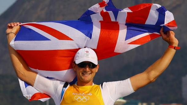 Scott celebrates his first Olympic medal (photo : Getty Images)