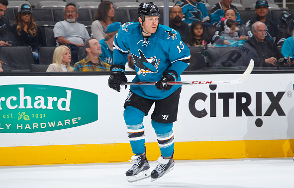 Raffi Torres during his time with San Jose Sharks in September 29, 2015 / Rocky W. Widner - NHL/Getty Image
