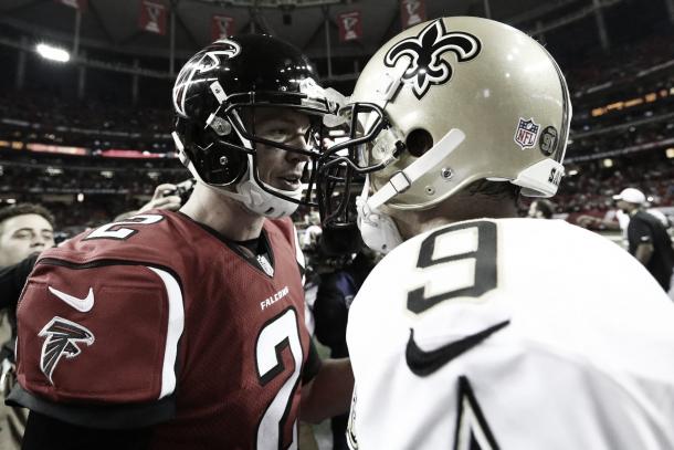 Matt Ryan y Drew Brees juntos. La protección al QB de Falcons fue el objetivo principal de este draft (Imagen: Falcons.com)