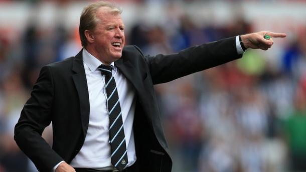 McClaren never got the approval of the Newcastle fans. | Image source: Daily Mail