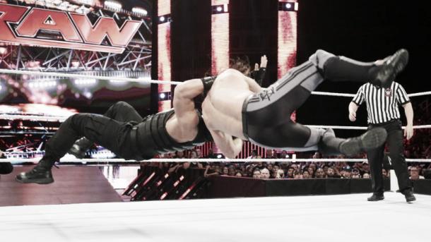 Seth Rollins y Roman Reigns Foto: wwe.com