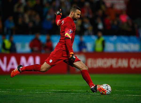 Handanovic con la maglia della Slovenia. Fonte: Getty Images.