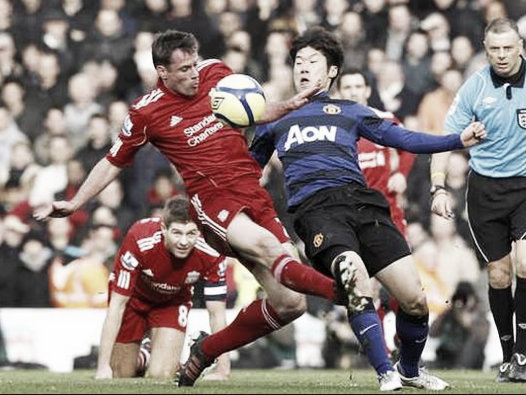 Carragher featured in 32 matches against Manchester United (image: Liverpool Echo)