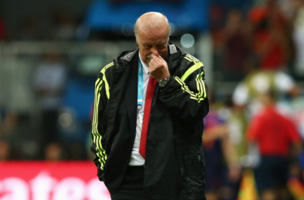 Coach Vicente del Bosque of Spain shows his dejection after conceding a goal during the 2014 FIFA World Cup Brazil Group B match between Spain and Netherlands at Arena Fonte Nova on June 13, 2014 in Salvador, Brazil. (Photo by Ryan Pierse - FIFA/FIFA via Getty Images)