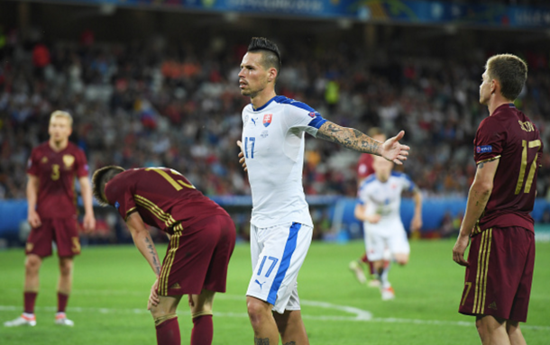 Hamsik celebrates his stunning strike to make it 2-0. (Photo: Getty Images)