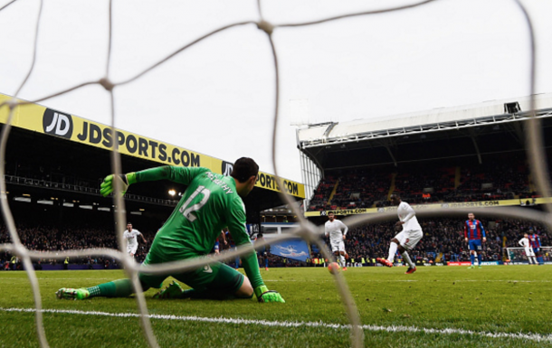 Benteke scored a last-minute penalty for Liverpool to beat Palace 2-1 last term. (Picture: Getty Images)