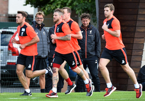 Klopp watches on as a number of his Liverpool players undergo testing fitness exercises. (Picture: Getty Images)