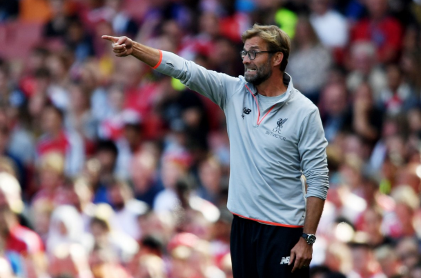 Klopp instructs his players at the Emirates. (Picture: Getty Images)