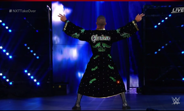 There is onlyone word to describe Bobby Roode and that is Glorious! (image: wwe network)