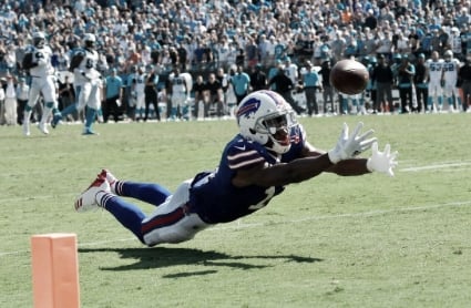 Wide receiver Zay Jones barely missed a catch that likely would've won Buffalo the game in the final seconds. (Photo courtesy of Grant Halverson via Getty Images)