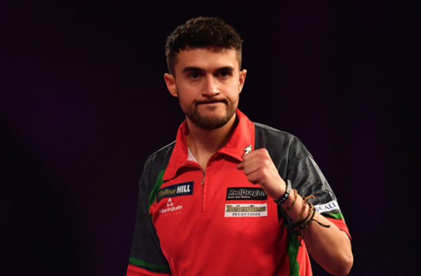 Jamie Lewis became the first preliminary round player to reach the semifinals of the World Darts Championship (Justin Setterfield/Getty Images)