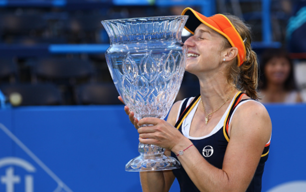 Makarova with a kiss to her third career singles title (Icon Sportswire/Getty Images)