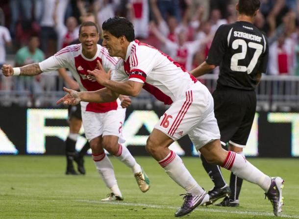 Luis Suárez marcó dos de los cuatro goles del Ajax frente al PAOK. Foto: Twitter @ChampionsLeague