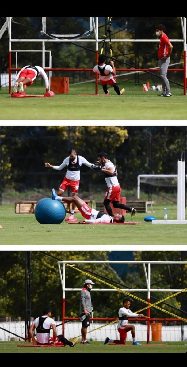 Inicio de las sesiones de acondicionamiento físico. Imagen: captura de pantalla @santafe_oficial Instagram