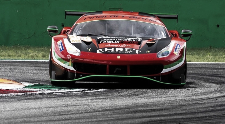 Foto: <strong><a  data-cke-saved-href='https://vavel.com/ar/automovilismo/2021/10/19/1089796-varrone-a-todo-o-nada-en-portimao.html' href='https://vavel.com/ar/automovilismo/2021/10/19/1089796-varrone-a-todo-o-nada-en-portimao.html'>Rinaldi Racing</a></strong>