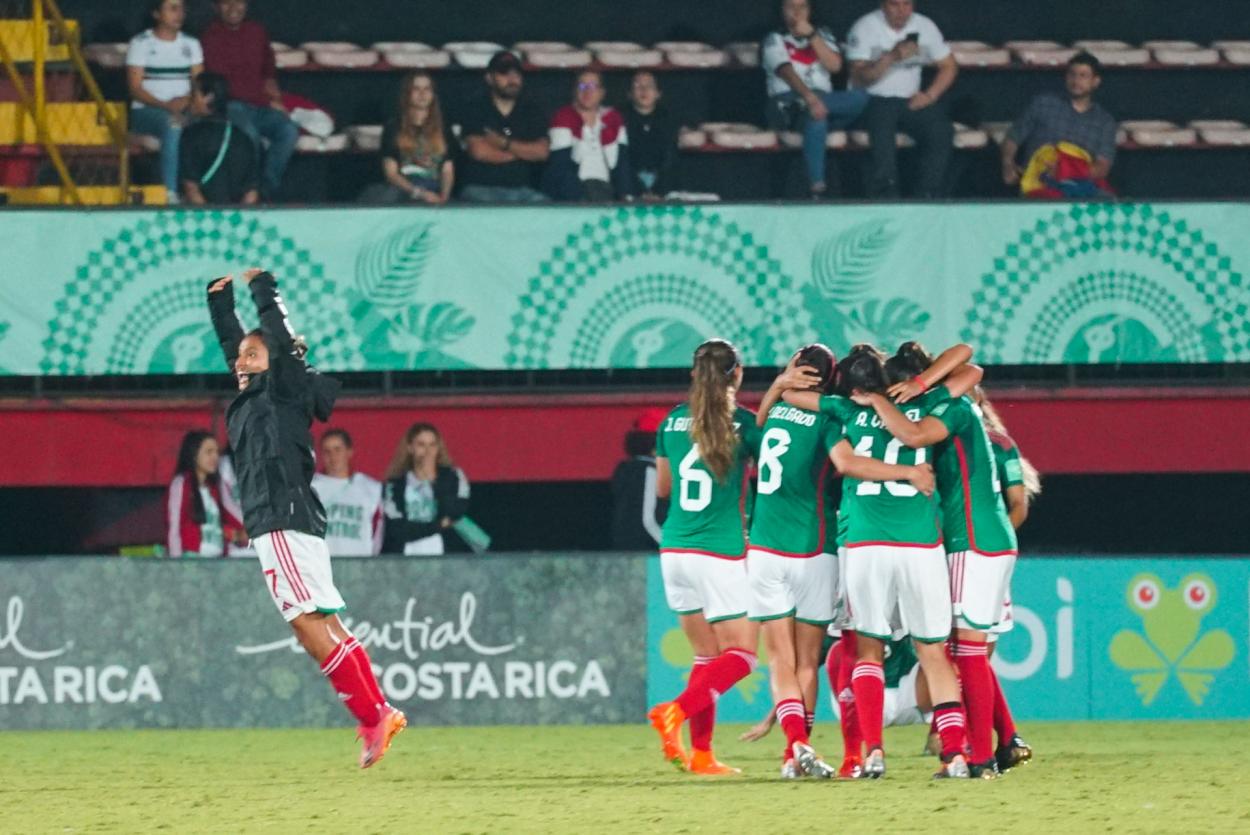 Mexico for the semifinal/Image: Miseleccionfem