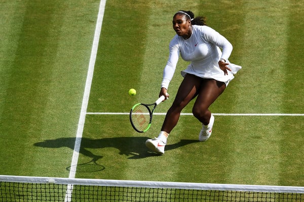 Serena Williams is asserting her authority across the court once more | Photo: Clive Mason/Getty Images Europe