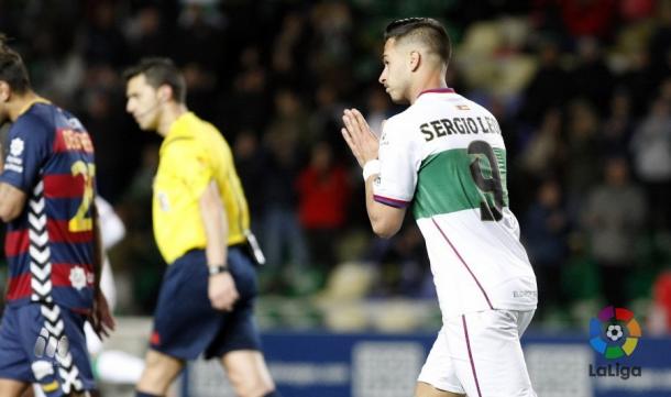 Sergio León lleva más de 450 minutos sin ver puerta en la Liga Adelante | Foto: LFP