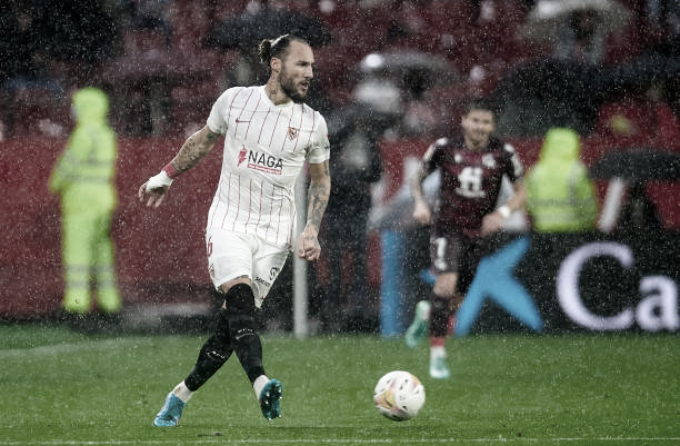Gudelj durante el último partido ante la Real Sociedad. || Foto: Getty Images
