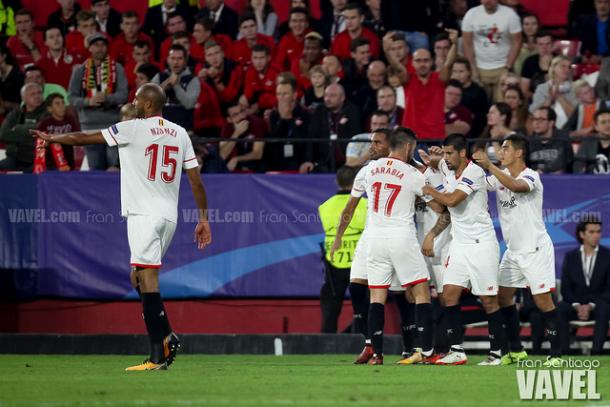 El Sevilla celebrando un gol ante el Spartak de Moscú en Champions | Foto: Fran Santiago - VAVEL