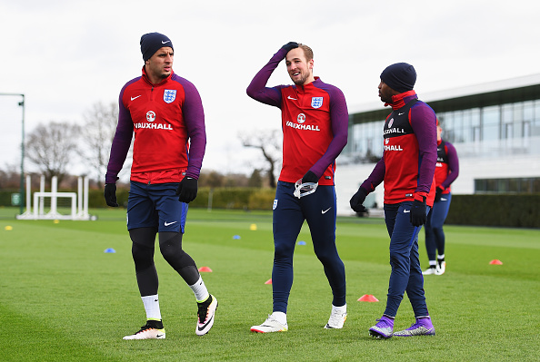 Walker, Kane e Rose, nomes que reforçam a Inglaterra após excelente temporada do Tottenham na EPL (Foto: Shaun Botterill/Getty Images)