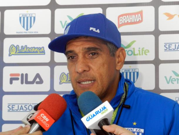 Treinador do Avaí não confirmou escalação por conta de desfalques (Foto: André Palma Ribeiro/Avaí FC)