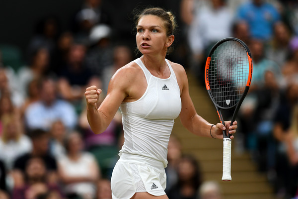 Simona Halep was just two points away from claiming the top spot at Wimbledon | Photo: Shaun Botterill/Getty Images Europe