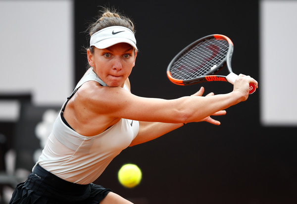 Simona Halep has looked comfortable on the courts in Rome this week | Photo: Julian Finney/Getty Images Europe